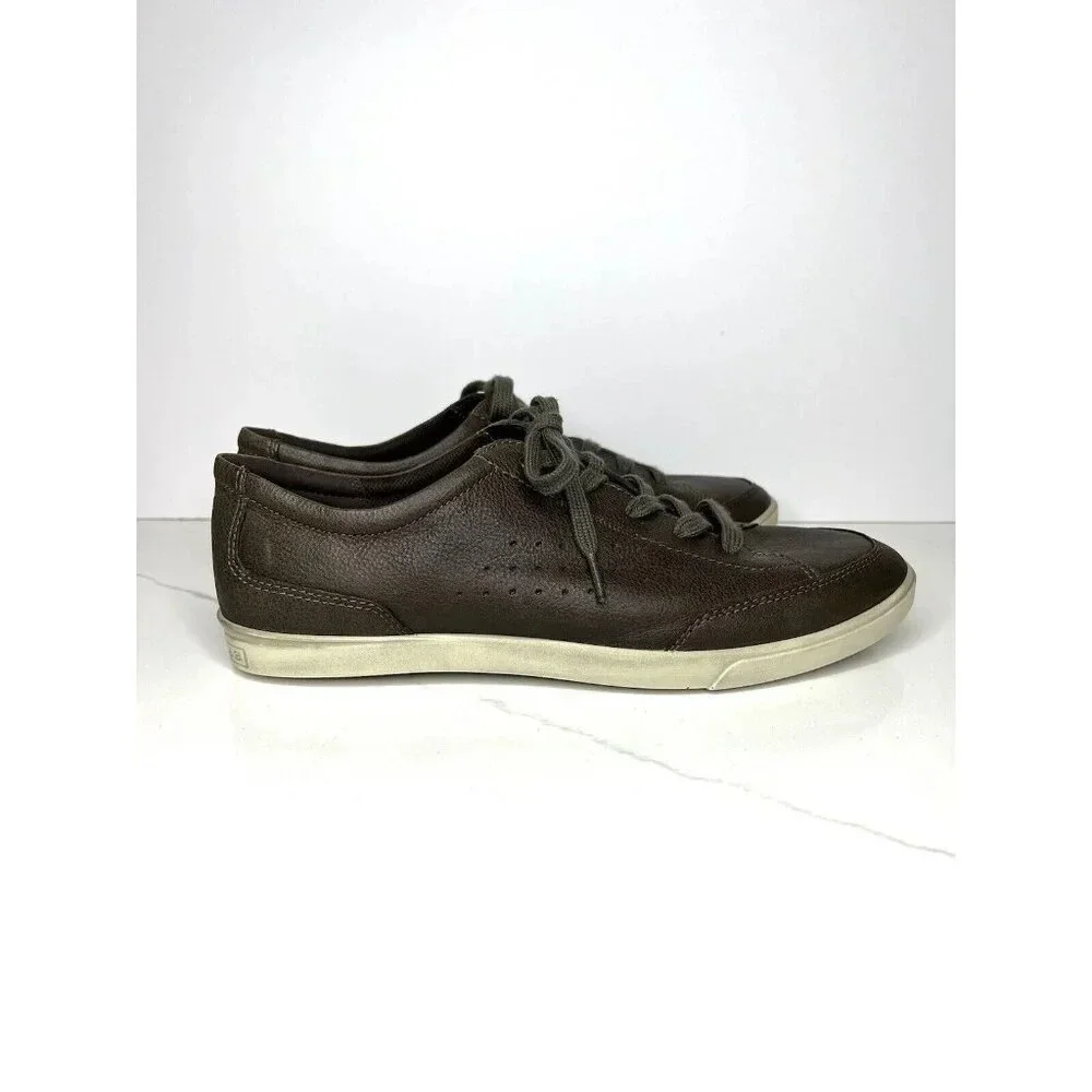 Ecco Brown Leather Comfort Sneakers Distress Tan Outsoles Size Size 44 Casual
